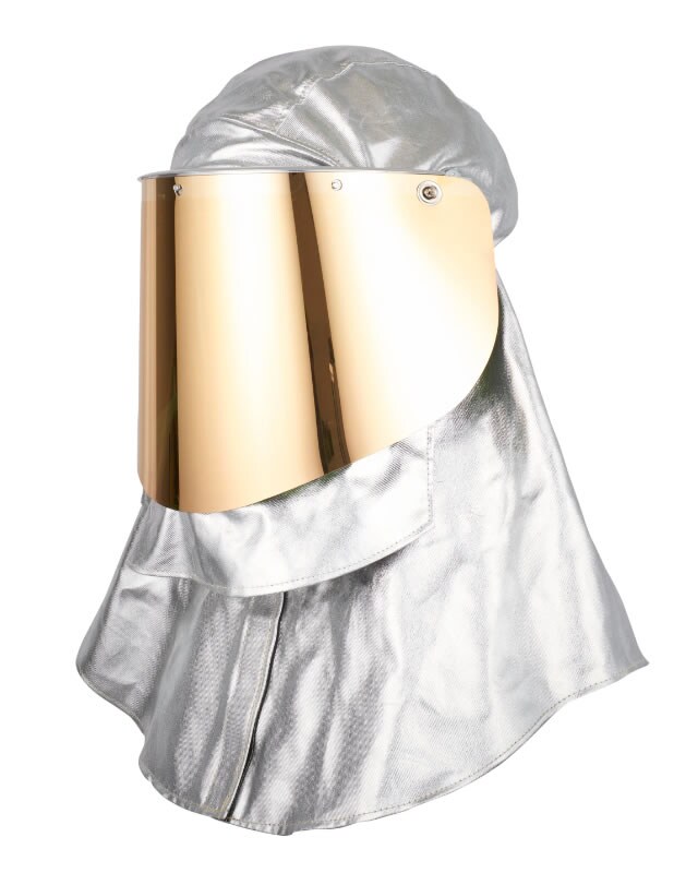 M-300 con copertura resistente al calore radiante M-973 e visiera dorata M-967
