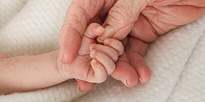 Lesione cutanea correlata agli adesivi medicali

