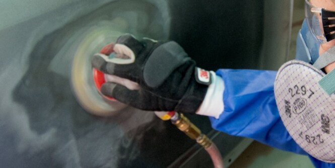 Riparazioni della vernice con 3M Finesse-it
