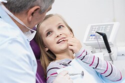 Dentista con paziente