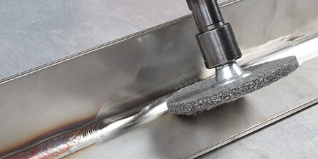 Abrasivi per sbavatura per il metallo

