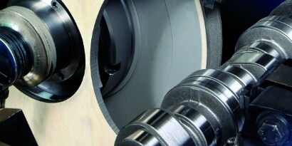 Molatura cilindrica con disco da sbavo 3M
