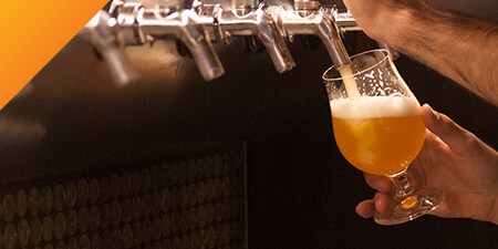 Bicchiere di birra alla spina.
