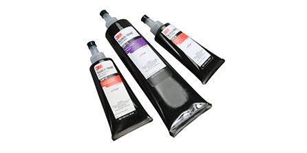 Creatori di guarnizioni 3M Scotch-Weld™ per applicazioni di fissaggio di guarnizioni
