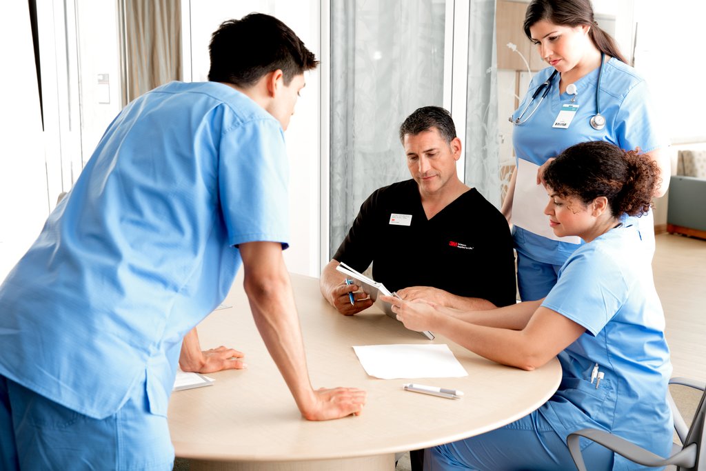 Endoscopia Sicura. Esempio di programma ospedaliero proattivo nella lotta alla prevenzione.