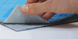 Il rotolo per spedizioni Scotch™ Flex & Seal ha una forte tenuta. Domande frequenti
