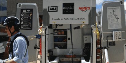 Dimostrazione sulla protezione anticaduta
