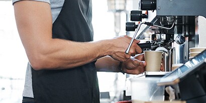 Applicazioni per la qualità dell'acqua con la filtrazione nella ristorazione commerciale
