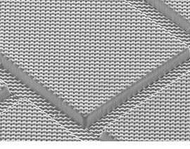 Asperità microreplicate 3D altamente precise sul pad CMP 3M™ Trizact™.
