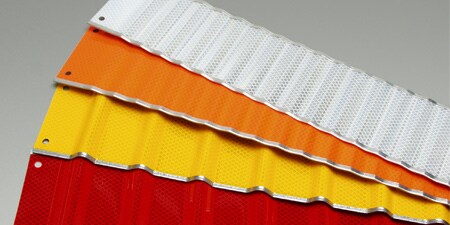 Pannelli di delineazione riflettenti
